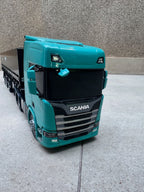 Miniatura Scania NTG + Carreta 4 Eixos Facchini – Escala 1/24 (Personalizável)