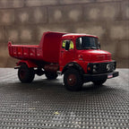 Miniatura Mercedes-Benz 1113 Basculante – Escala 1/24