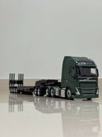 Miniatura Volvo FH com Carreta Prancha 7 Eixos (Escala 1/24)