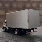 Mercedes-Benz 1313 Toco Baú Branco Controle Remoto - Escala 1/14