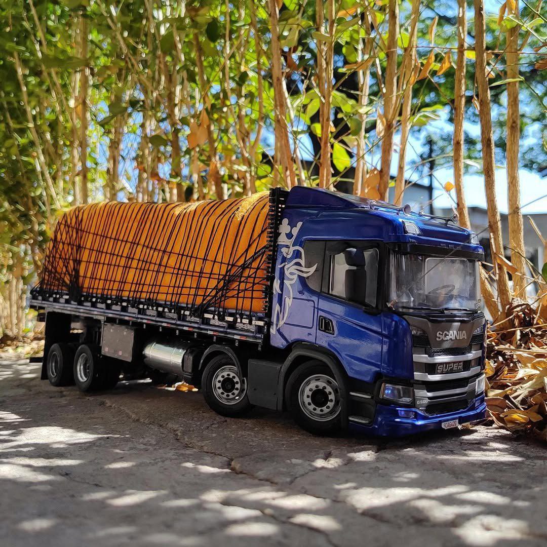 Scania P320 Bitruck Graneleiro RC 1/14 Azul Lonado - (Controle Remoto)