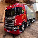 Scania NTG RC 1/14 + Carreta Baú - ( Controle Remoto )