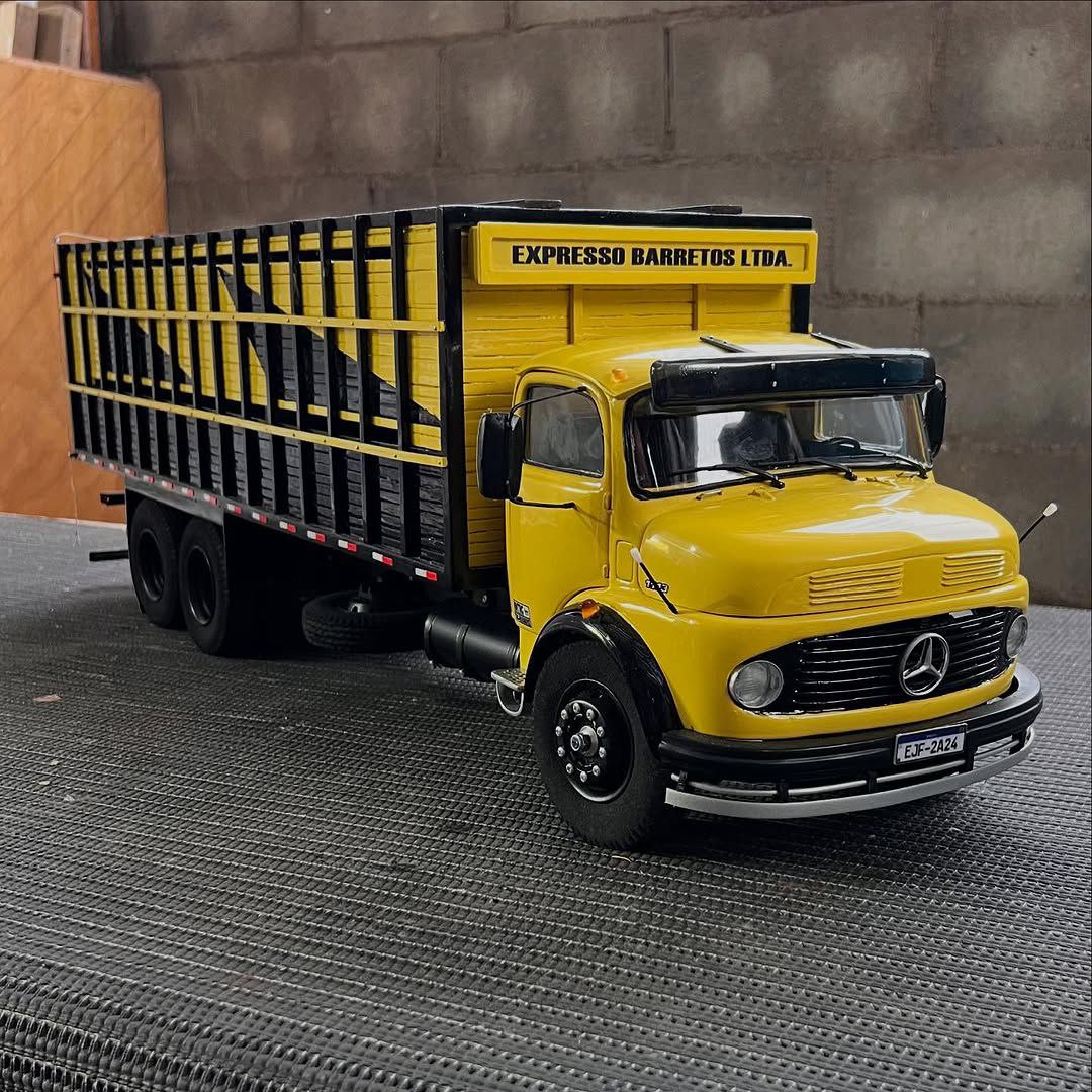 Mercedes-Benz L-1113 Boiadeiro – Escala 1/14